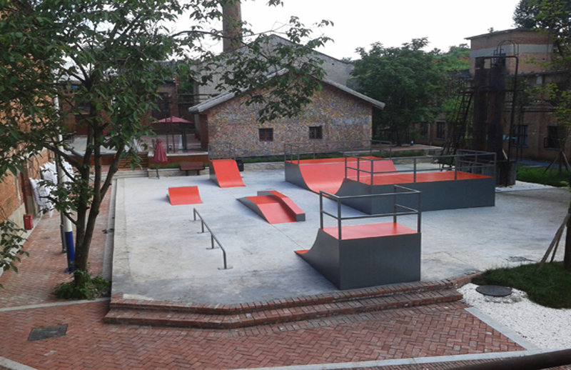 貴州省貴陽市多彩貴州城極限運動場   　