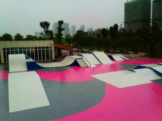 重慶大學(xué)城青年廣場極限運動場