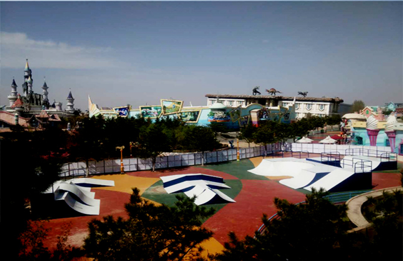 遼寧省沈陽(yáng)市方特園區(qū)極限運(yùn)動(dòng)場(chǎng)