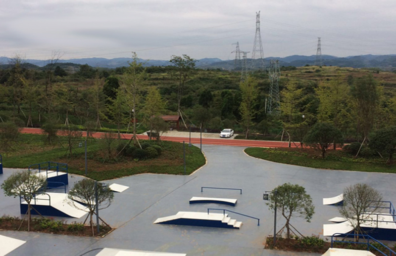 貴州省遵義市百草園旅游區(qū)極限運(yùn)動(dòng)場(初級(jí)訓(xùn)練區(qū))