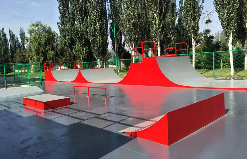 寧夏銀川市綠地集團極限運動場（U槽區(qū)）