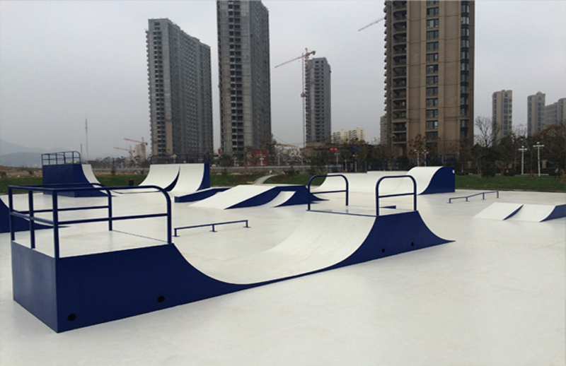 中國極限輪滑比賽訓(xùn)練基地極限運(yùn)動場（浙江麗水）