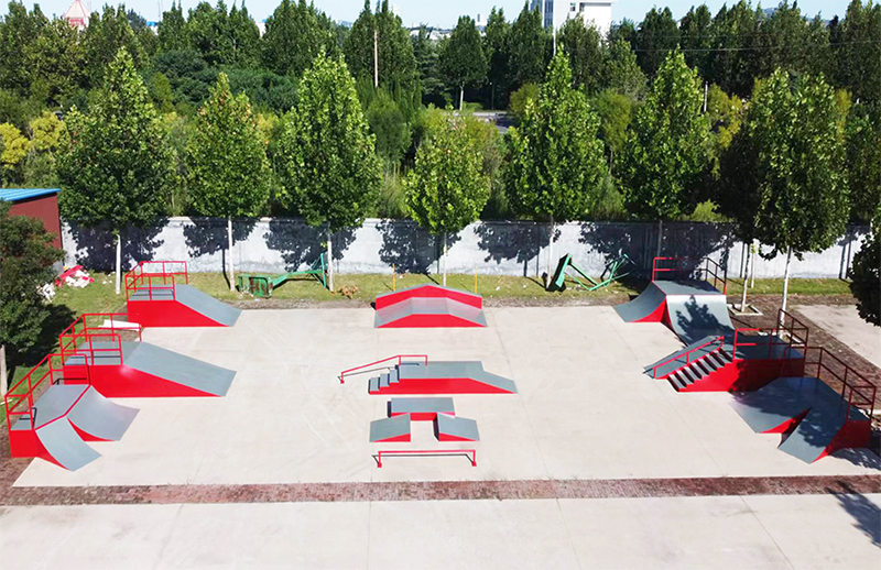 山東工業(yè)職業(yè)學(xué)院極限運(yùn)動(dòng)場(chǎng)