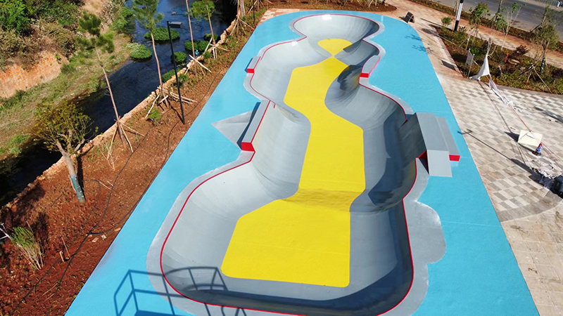 云南省昆明市南塘公園極限運(yùn)動場(碗池區(qū))