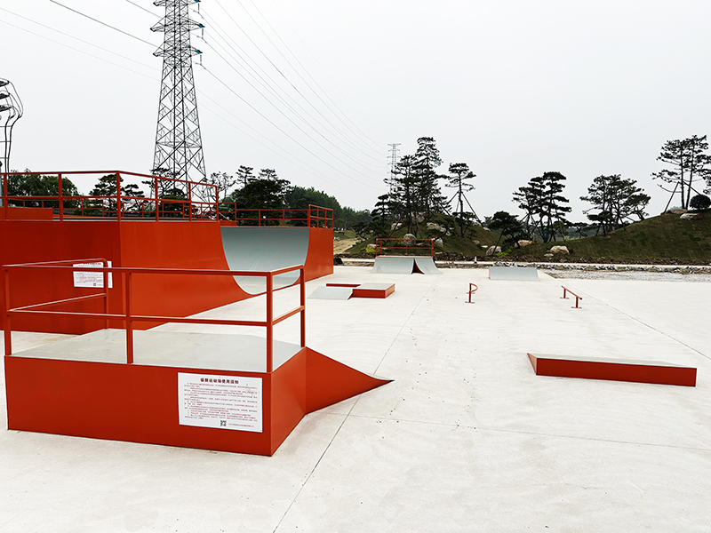 江蘇花王農(nóng)業(yè)科技有限公司極限運(yùn)動場(初級訓(xùn)練區(qū))