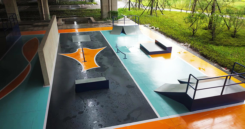 四川省自貢市梁家壩公園極限運(yùn)動場(初級區(qū))